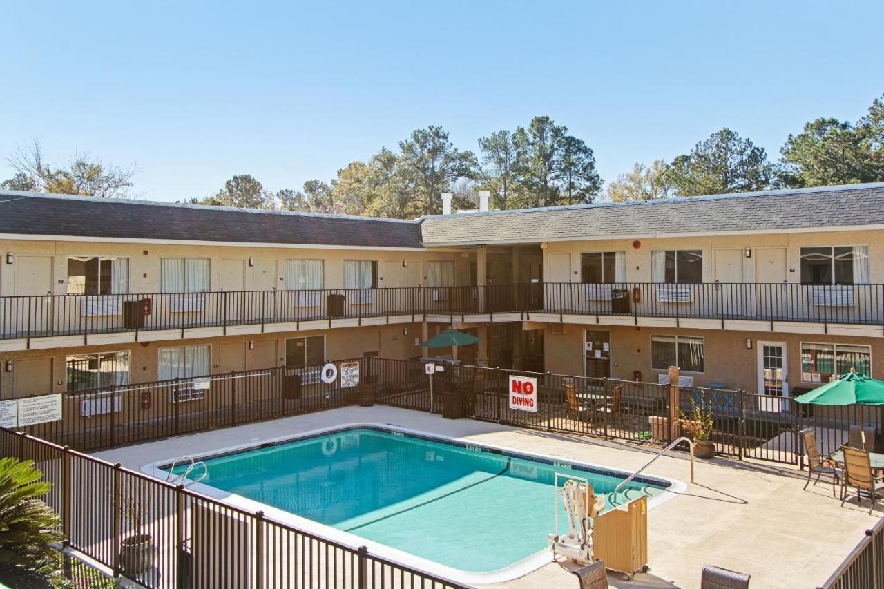 Capital O Hotel Richmond Hill/Savannah Area I-95 Exterior photo